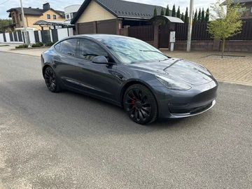 Авто Tesla Model 3 2023 № 8953869