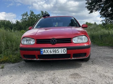 Авто Volkswagen Golf 1999 № 8953914