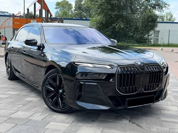Авто BMW 7 Серия 2025 № 8953965