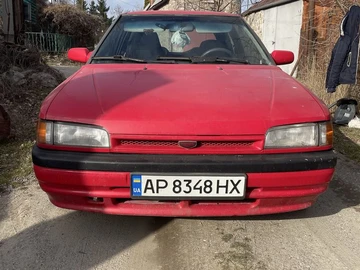 Авто Mazda 323 1993 № 8953998