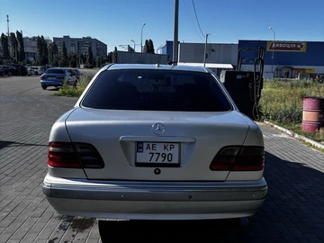 Авто Mercedes E Серия 2001 № 8954133