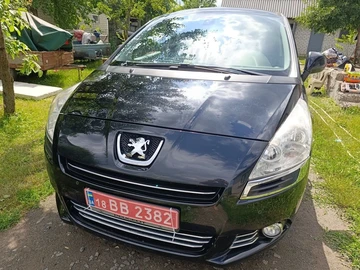 Авто Peugeot 5008 2012 № 8954146