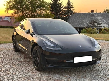 Авто Tesla Model 3 2019 № 8954155