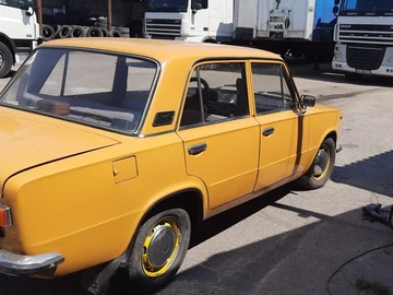 Авто ВАЗ 2101 1976 № 8954246