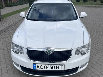 Авто Skoda Superb 2010 № 8954315