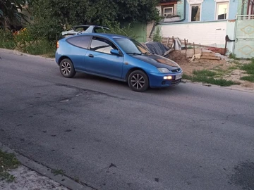 Авто Mazda 323 1994 № 8954370