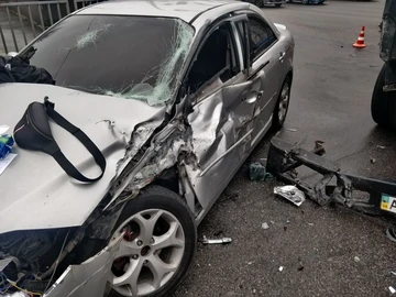 Авто Mazda 6 2006 № 8954503