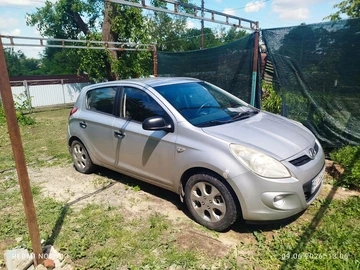 Авто Hyundai I20 2010 № 8954594