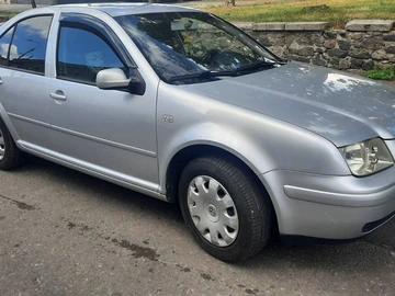 Авто Volkswagen Passat Sedan 2002 № 8954621