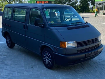Авто Volkswagen Transporter 2003 № 8954685