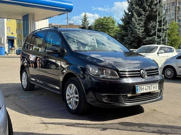 Авто Volkswagen Touran 2012 № 8954700