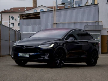 Авто Tesla Model X 2020 № 8954712