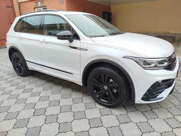 Авто Volkswagen Tiguan 2020 № 8954858
