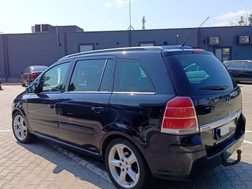 Авто Opel Zafira 2005 № 8954879