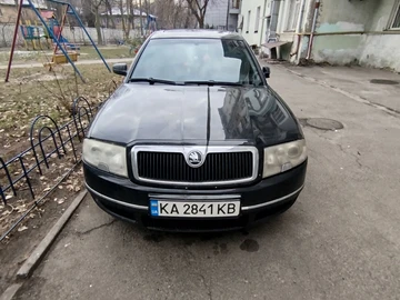 Авто Skoda Superb 2002 № 8954896