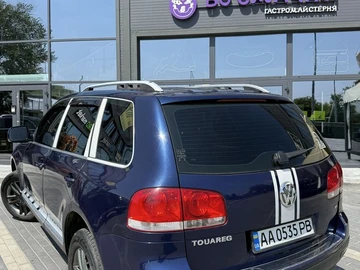 Авто Volkswagen Touareg 2004 № 8954988