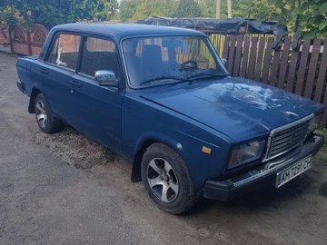 Авто ВАЗ 2107 2004 № 8955106