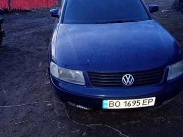 Авто Volkswagen Passat Sedan 1998 № 8955161