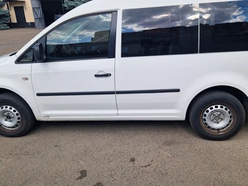 Авто Volkswagen Caddy 2011 № 8955178