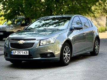 Авто Chevrolet Cruze 2011 № 8955238