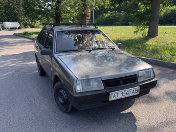 Авто ВАЗ 2109 1993 № 8955243