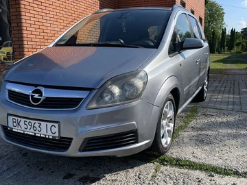 Авто Opel Zafira 2005 № 8955265