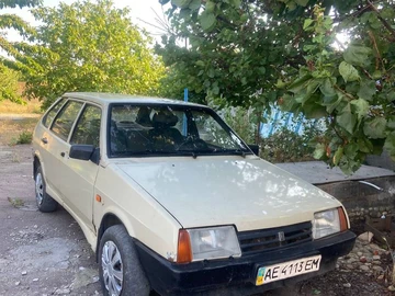 Авто ВАЗ 21093 1989 № 8955351