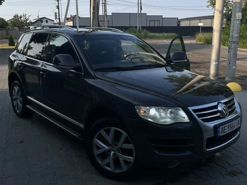 Авто Volkswagen Touareg 2008 № 8955376