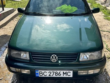 Авто Volkswagen Passat Sedan 1996 № 8955374