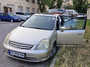 Авто Honda Stream 2003 № 8955497