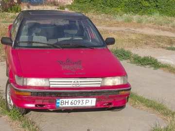 Авто Toyota Corolla 1992 № 8955555