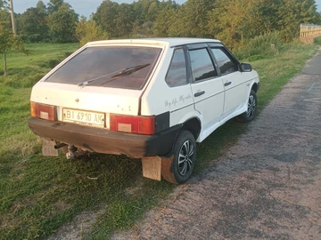 Авто ВАЗ 2109 1993 № 8955567