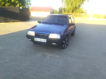 Авто ВАЗ 2109 1997 № 8955580