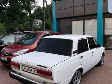 Авто ВАЗ 2107 2000 № 8955659