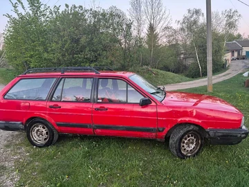 Авто Volkswagen Passat Variant 1989 № 8955632