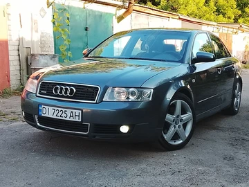 Авто Audi A4 2001 № 8955666