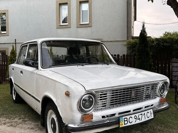 Авто ВАЗ 2101 1988 № 8955758