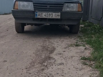 Авто ВАЗ 2109 2001 № 8955856