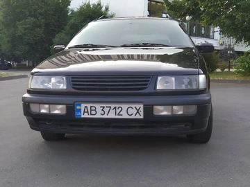 Авто Volkswagen Passat Variant 1996 № 8956079