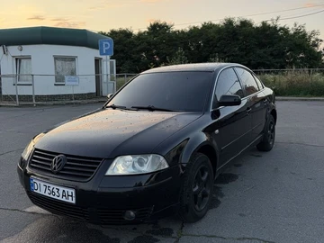 Авто Volkswagen Passat Sedan 2001 № 8956301