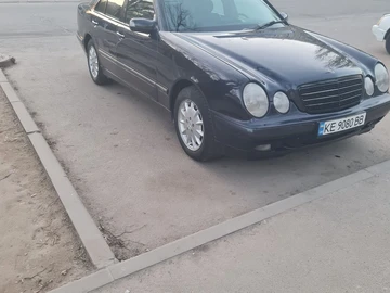 Авто Mercedes E Серия 2001 № 8956315