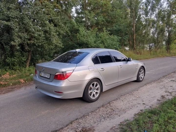 Авто BMW 5 Серия 2004 № 8956317