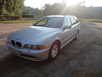 Авто BMW 5 Серия 2001 № 8956323