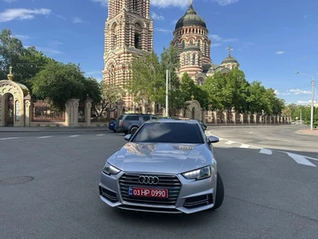 Авто Audi A4 2018 № 8956414