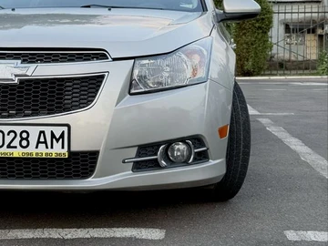 Авто Chevrolet Cruze 2013 № 8956425