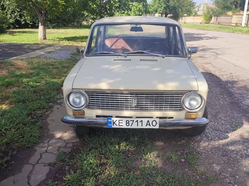 Авто ВАЗ 2101 1983 № 8956432