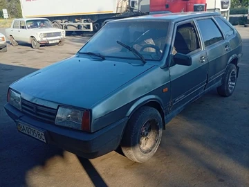Авто ВАЗ 2109 2005 № 8956433