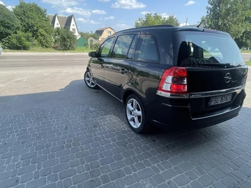 Авто Opel Zafira 2012 № 8956493