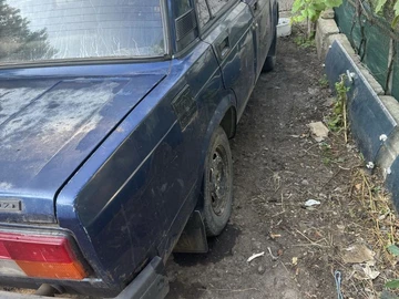 Авто ВАЗ 2107 1995 № 8956572