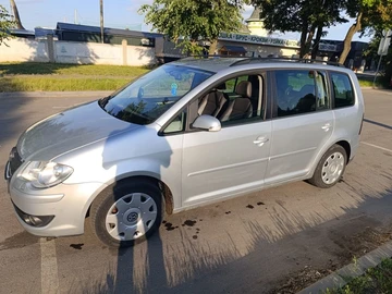 Авто Volkswagen Touran 2006 № 8956667